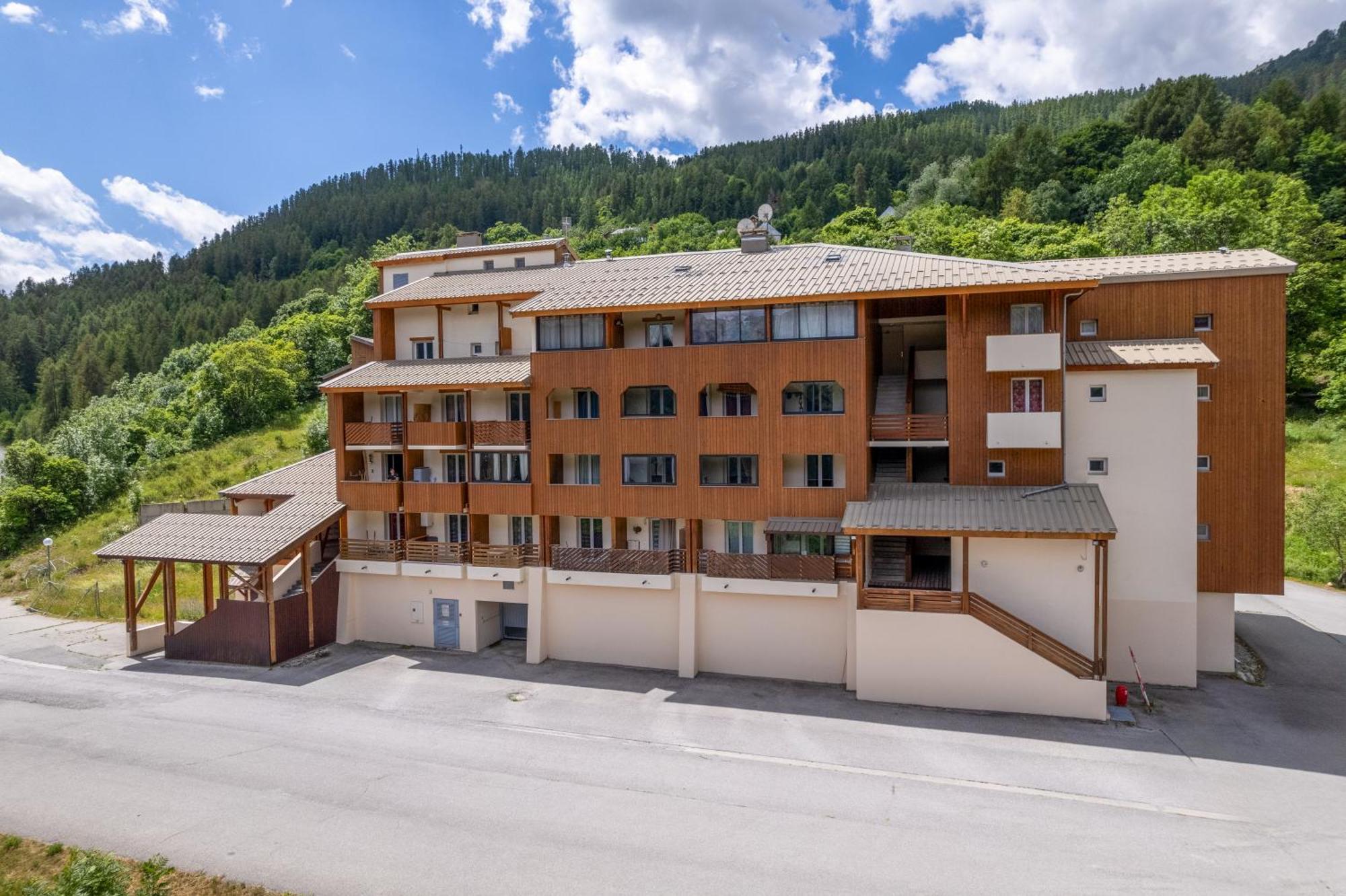 Studio De Charme Avec Vue Sur Le Val D'Allos, Parking Et Wifi Gratuit Luaran gambar